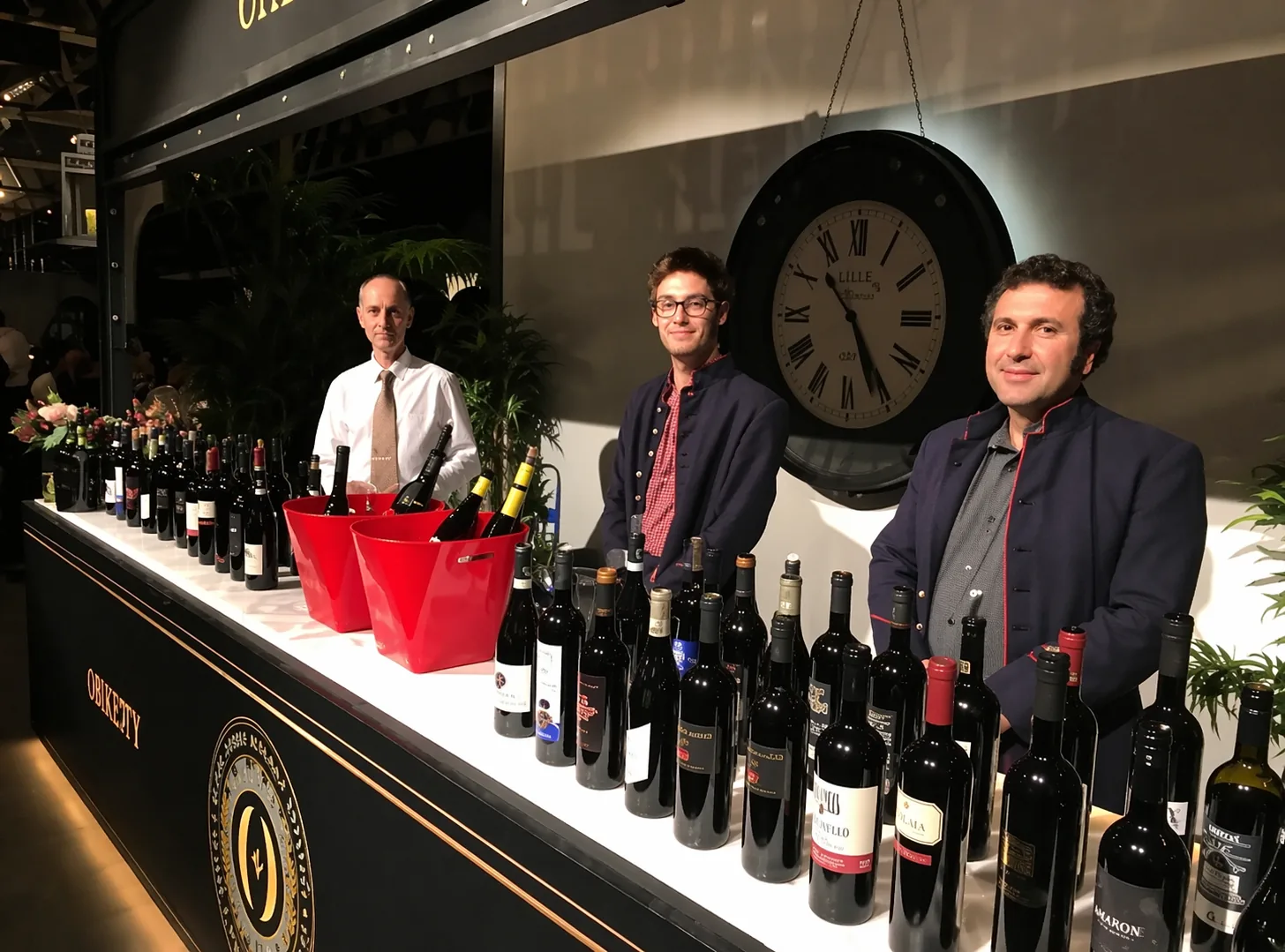 1001 Vins — atelier œnologie sommelier bouteilles