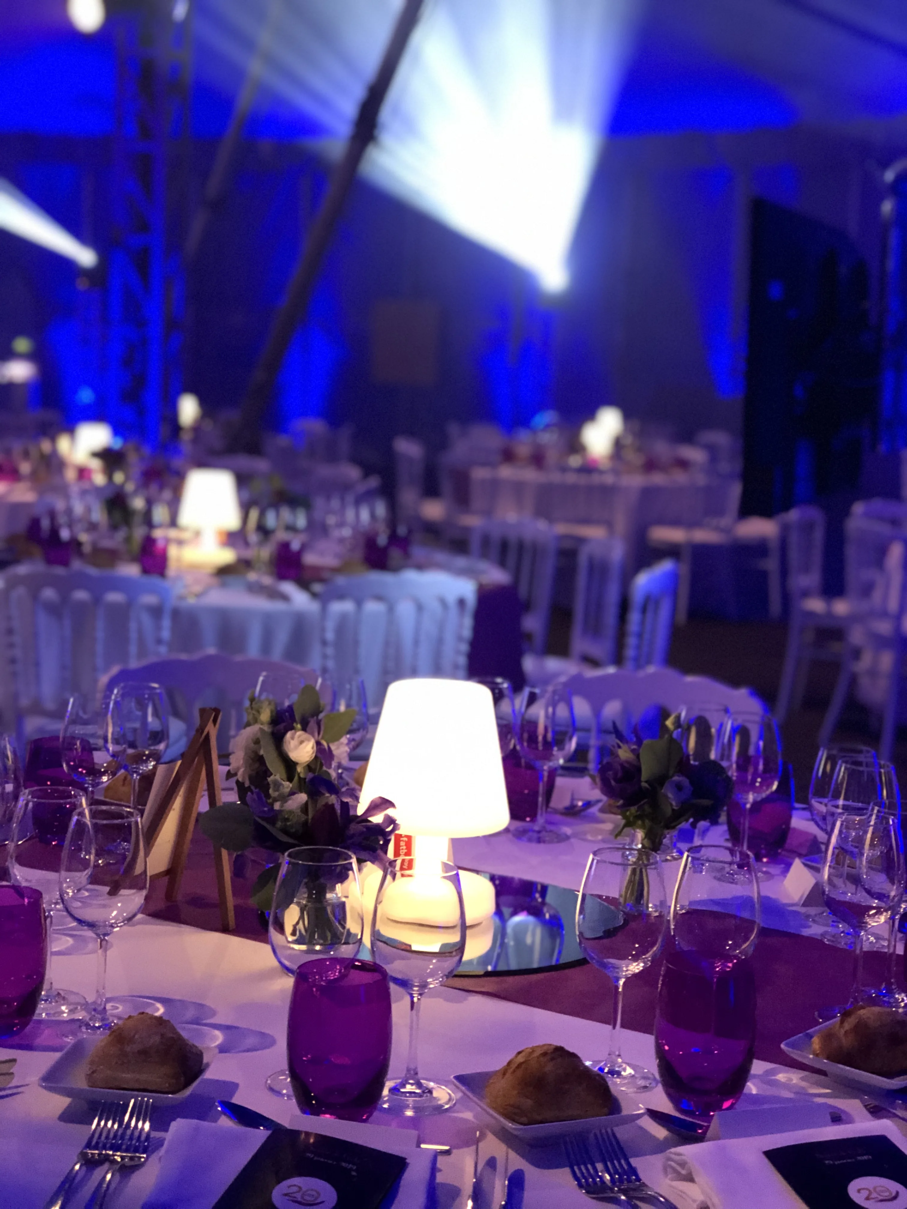 Intérieur du chapiteau du Cirque de Bordeaux