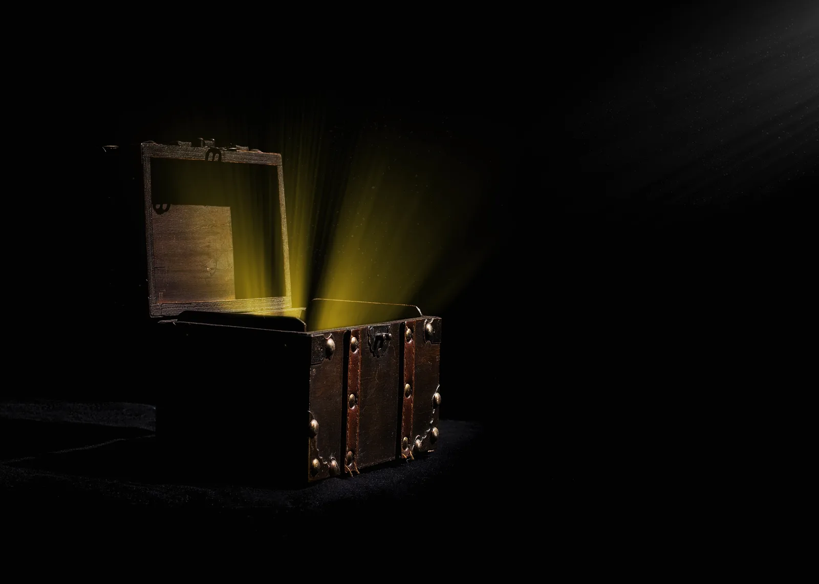Le coffre légendaire d'Archibald Mercurius — Escape Game Les 5 Clés, COHAESIO