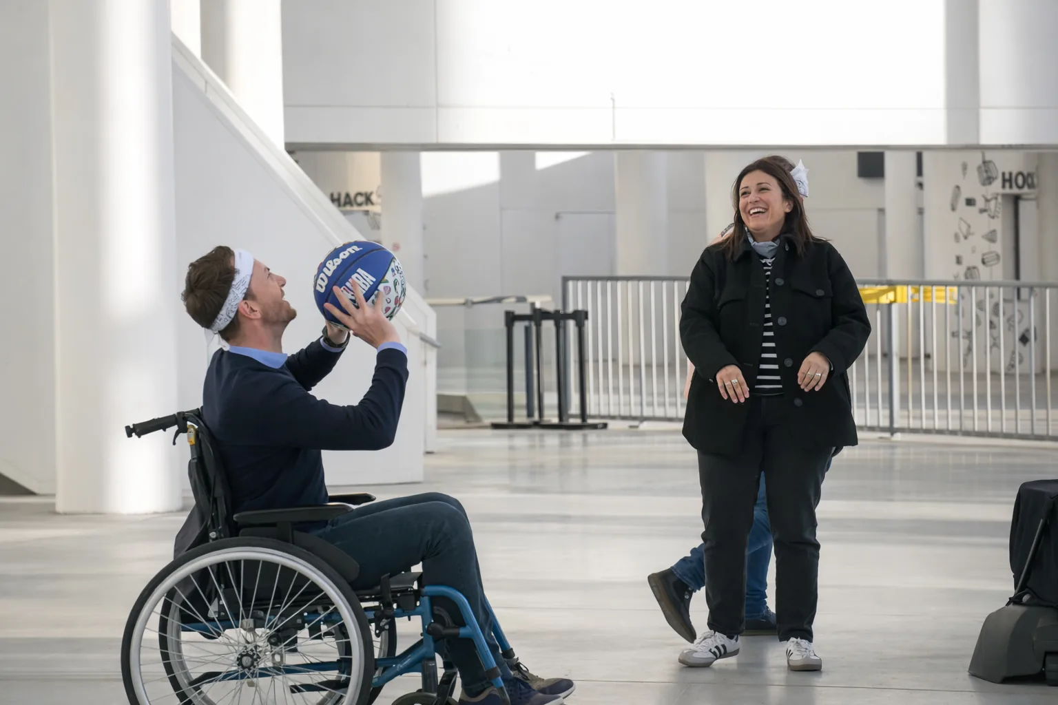 Activité sportive adaptée — jeux inclusifs team building Lyon