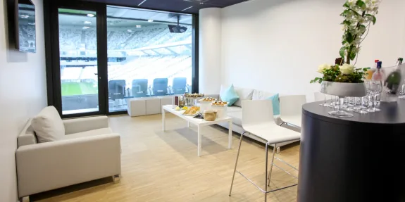 Loge VIP Stade de Bordeaux Atlantique — Escape Game XXL COHAESIO